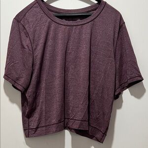 Lululemon Tshirt ptp 23”